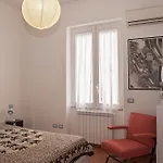 Apartamento La Piazza Al Vomero